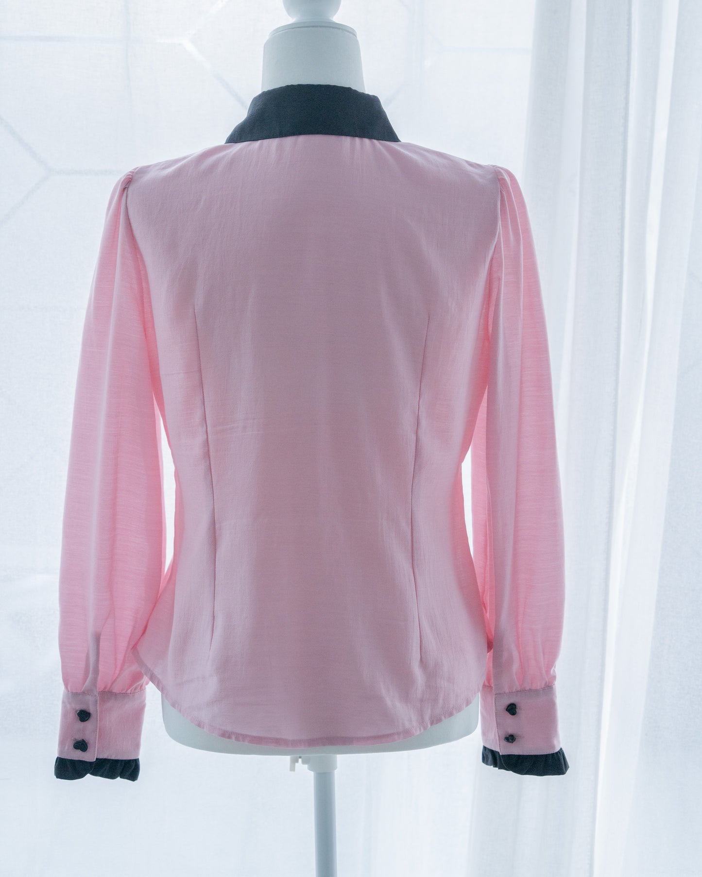 【Wishing】“Heartquake” Blouse in 2 colors by HoneyPepperIX