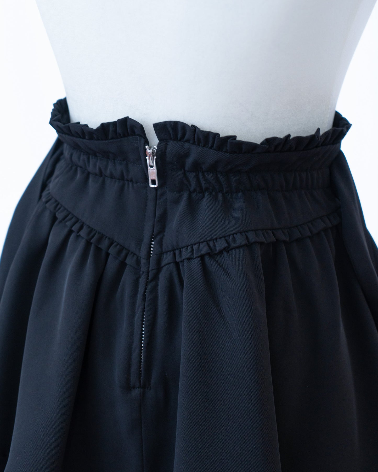 【MiZUiRO】"Nami" 2-ways strap skirt in 2 colors by HoneyPepperIX