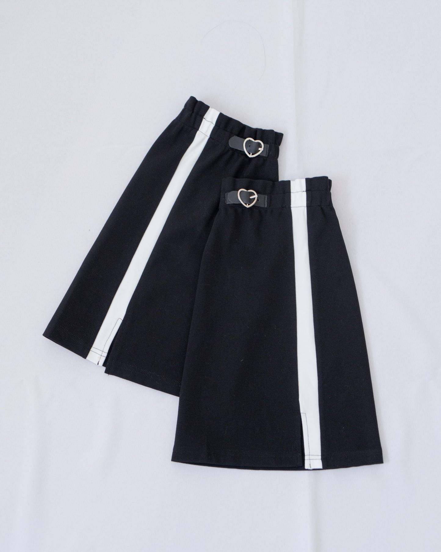 【MiZUiRO】"Kumo" leg warmer in 2 colors by HoneyPepperIX