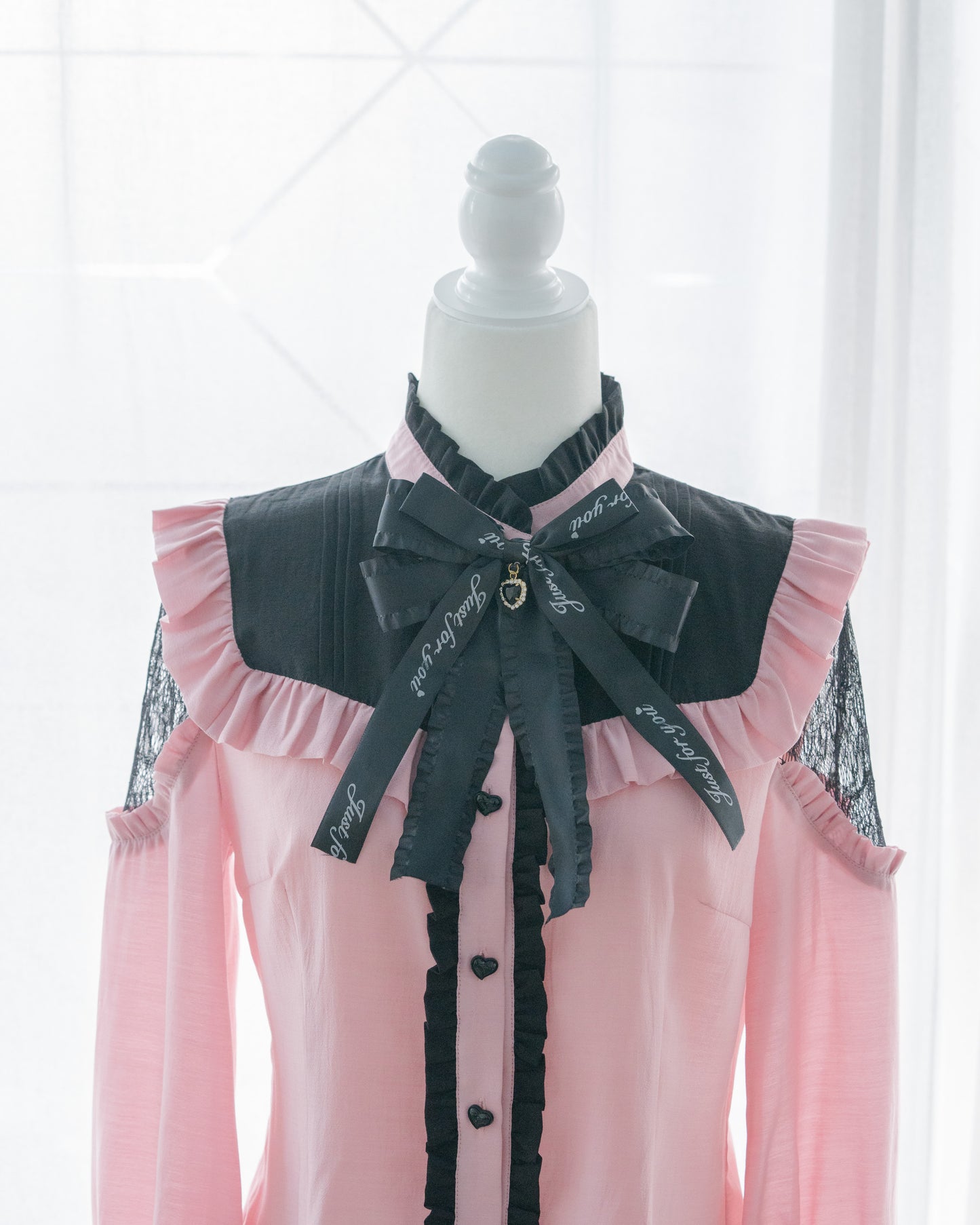 【Wishing】“Dreamcatcher” Blouse in 2 colors by HoneyPepperIX