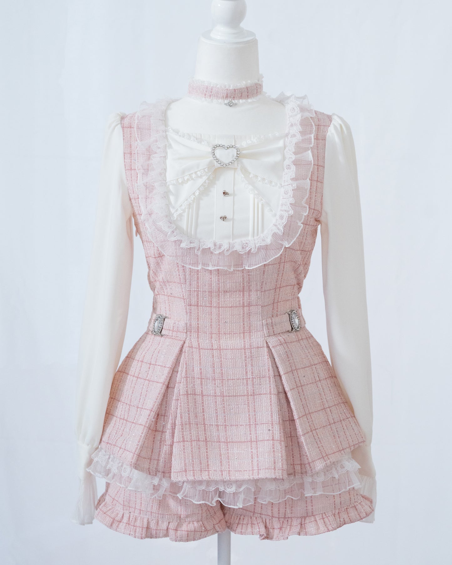 【Otome】"Yuki" setup, choker top and shorts set in 2 colors