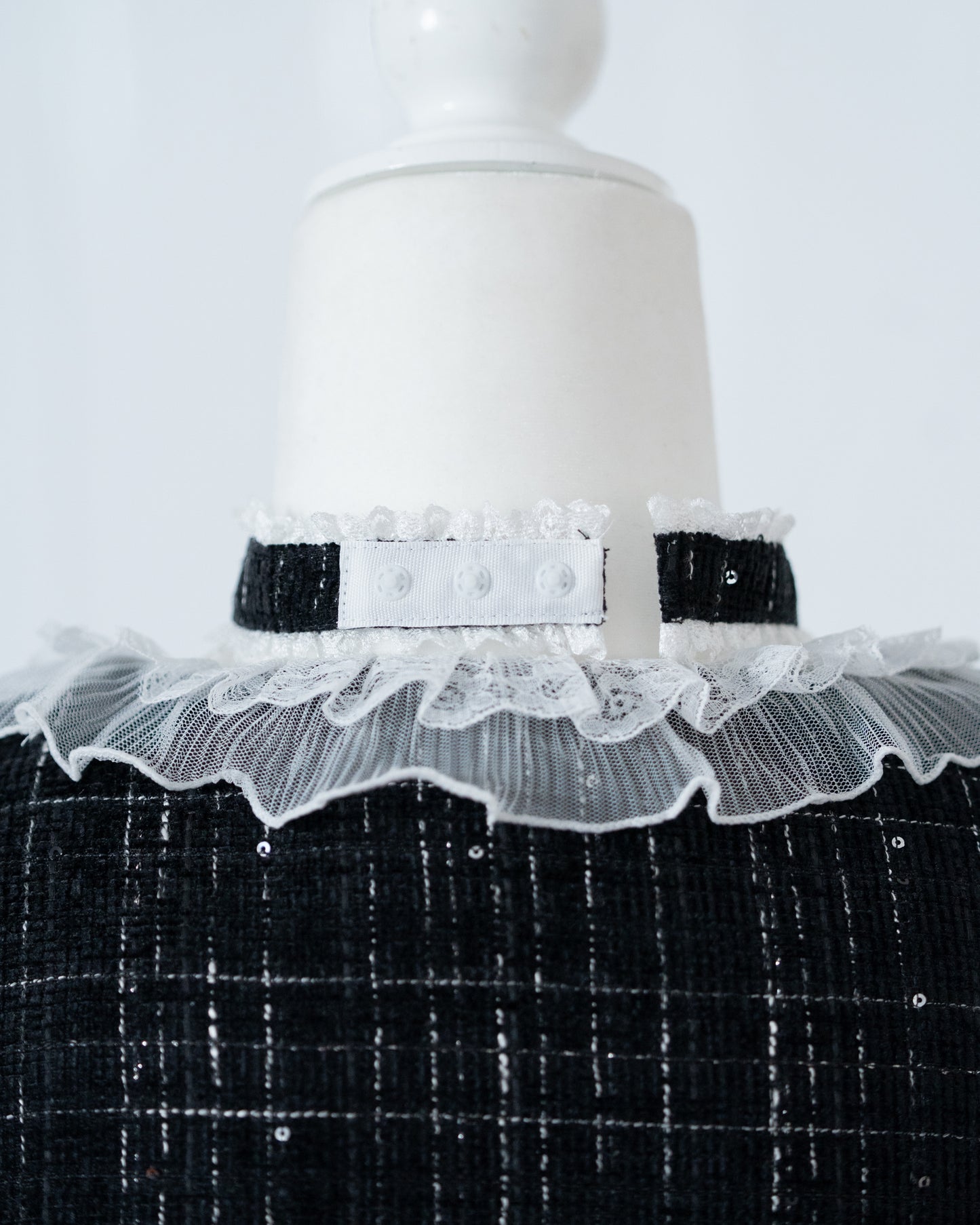 【Otome】"Yuki" setup, choker top and shorts set in 2 colors