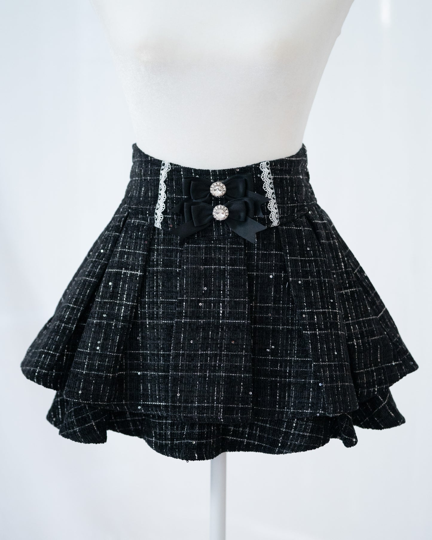 【Otome】"Yuri" skirt with shorts in 2 colors