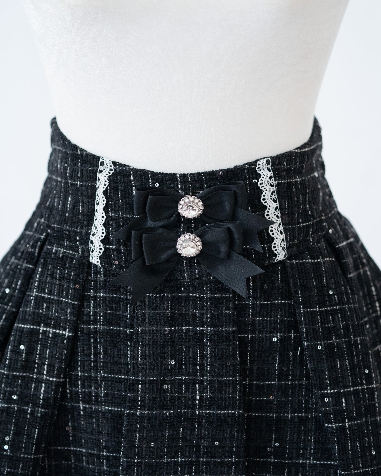 【Otome】"Yuri" skirt with shorts in 2 colors